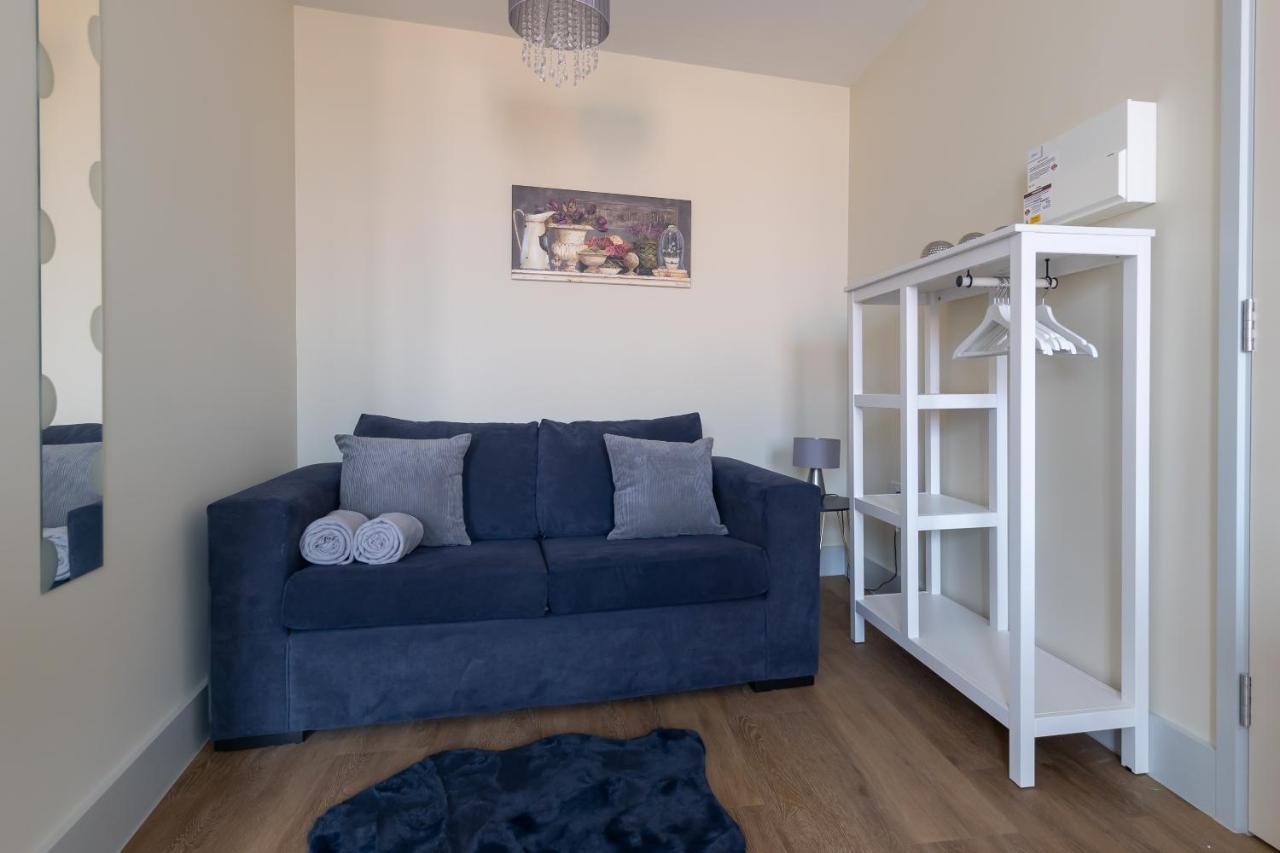 Hereford City Centre - Apartment 7, Isabella House - Modern Apartment In The Heart Of The City - Sleeps 2 Guests - Hosted By Rentmyhouse Екстер'єр фото