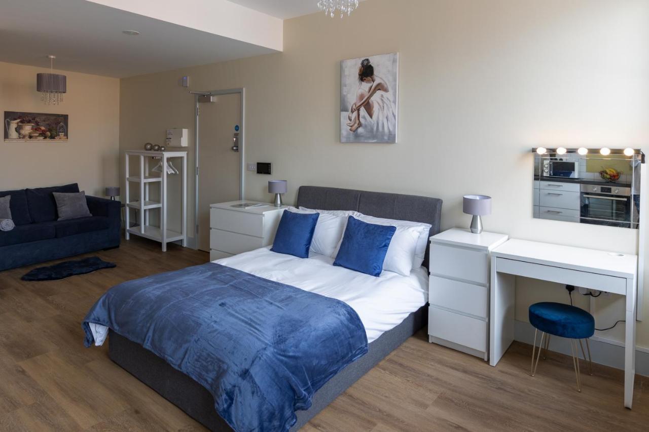 Hereford City Centre - Apartment 7, Isabella House - Modern Apartment In The Heart Of The City - Sleeps 2 Guests - Hosted By Rentmyhouse Екстер'єр фото